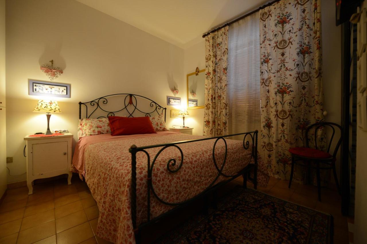 B&B Casa Cettina มาเชราตา ภายนอก รูปภาพ