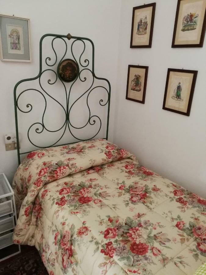 B&B Casa Cettina มาเชราตา ภายนอก รูปภาพ